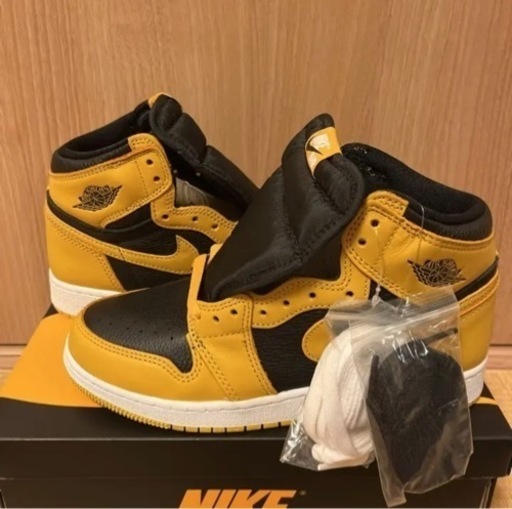 NIKE AIR JORDAN 1 RETRO HIGH OG GS 24.5cm
