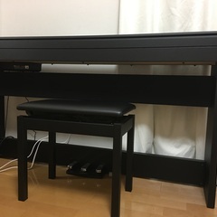 新品に近いKORG LP-380 電子ピアノと専用の椅子をセットで！（3月28日まで！！！）