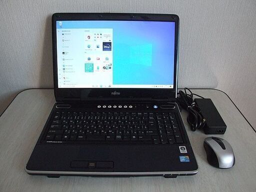 高速SSD120GB搭載　Fujitsu FMV-BIBLO NF/D70 ノートパソコン　(3928)