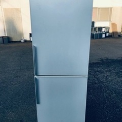 ①2200番 SANYO✨ノンフロン冷凍冷蔵庫✨SR-D27T(W)‼️