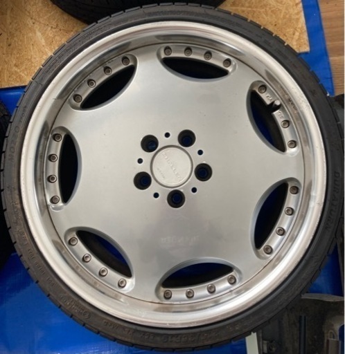 19インチ　AME シャレン　8j +43 pcd114.3-5