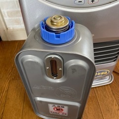 ダイニチ　石油ファンヒーターの画像