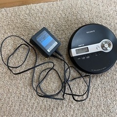 美品　CDウォークマン　D-NE241