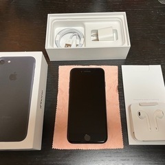 海外製シャッター音なし☆大容量128GB☆バッテリー良好☆iPhone7☆SIMフリー☆本体☆ブラック
