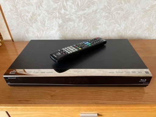 Blu-ray HDD レコーダー　SHARP