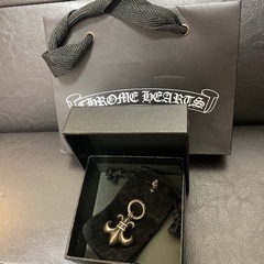 ⭐︎急募⭐︎クロムハーツ　チャーム　ピアス　彼へのプレゼントにど...