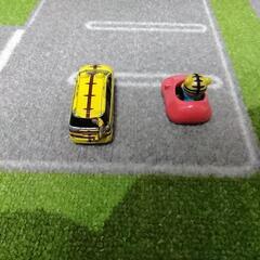 しまじろうカー、トミカ２つでの画像