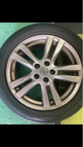 エルグランドe52 純正ホイール、タイヤ付き