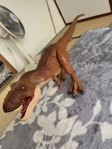 モササウルスティラノサウルス