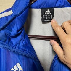 adidas/PaddedJacket/blue/SizeM アディダス/中綿ジャケット/ブルー/Mサイズ 裾、袖口に目立たない汚れあります。 身幅６２着丈７０裄丈８７の画像