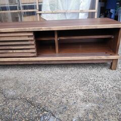 前面無垢材格子扉のテレビ台　ローボード『美品中古』幅1500 　【リサイクルショップサルフ】の画像