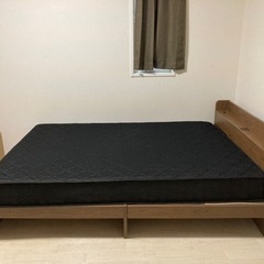 ダブルベッド用マットレス