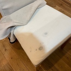 （取引中）ニトリ　ダイニングテーブル&チェア四脚　の画像