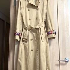美品♡エスカーダトレンチコート