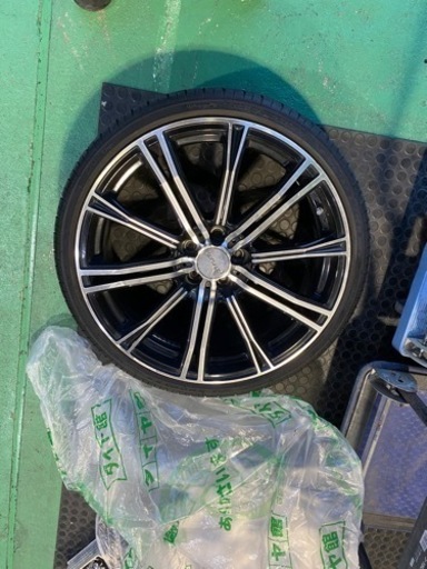 19インチ　ホイール、タイヤ4本セット