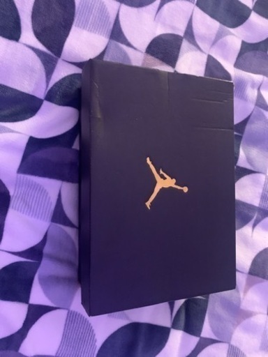 NIKE AIR JORDAN 1 MID スニーカー