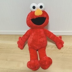 セサミストリート　エルモ　ぬいぐるみ　USJ