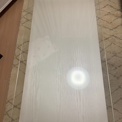 ニトリ ガラステーブルの画像
