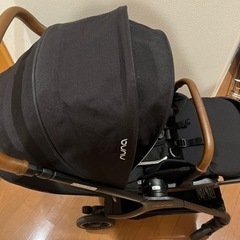 値下げ可　試用期間3ヶ月　ベビーカー　nuna triv ヌナ　トリヴ　オランダの画像