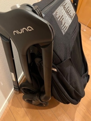 値下げ可　試用期間3ヶ月　ベビーカー　nuna triv ヌナ　トリヴ　オランダ