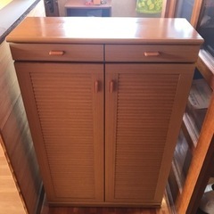 靴箱　無料でお譲りします