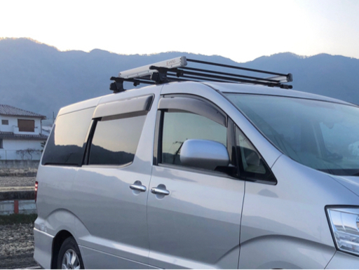 アルファードのルーフレールとルーフキャリアinno IN557