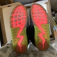 ナイキ スニーカー 684722-002 エアマックス90 AIR MAX メンズ SIZE 26.5の画像