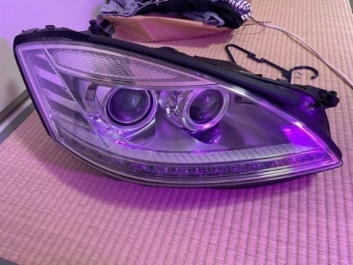 ベンツ　w221 sクラス　ヘッドライト