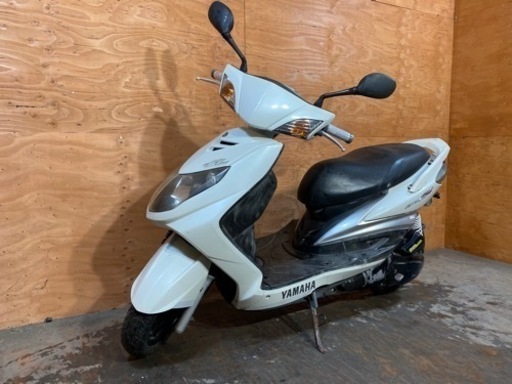 ★お支払い総額6.8万円★ ヤマハ シグナス125 台湾2型シグナス！ 社外マフラー！ 4スト、インジェクション♪ 通勤通学に！カスタムベースにも！ 関東圏内即日配送可能です！