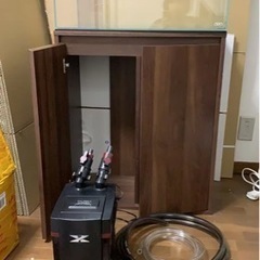 ADAキューブガーデン 60センチ水槽セット 大阪市引き取り限定