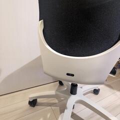 イトーキ エフチェア ブラックの画像