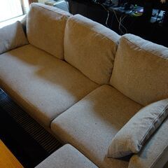 ファブリック　3人掛けソファー　美品　受け渡し予定者決まりました。