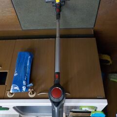 MOOSOO　充電式コードレス掃除機　充電少々難あり