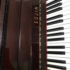 アップライトピアノ