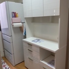 引っ越しの為売ります。