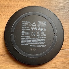 IKEA スマホ　ワイヤレス充電器の画像