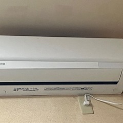 エアコン(購入3年以内、室外機付き)