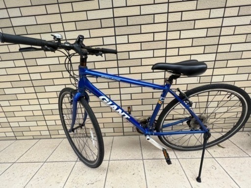 ジャイアント　クロスバイク　ESCAPE R3 2018 ブルー
