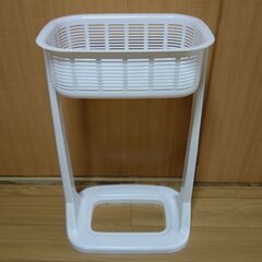 脱衣かご＆突っ張り棒　受け渡し予定者決まりました。