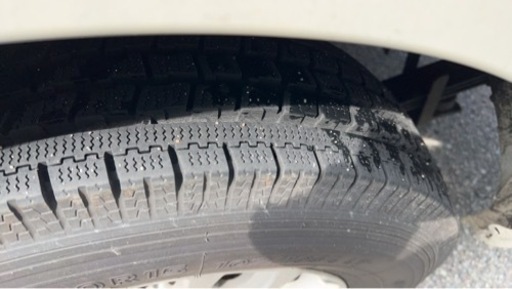 大阪市【早い者勝ち】スタッドレスタイヤ4本セット、ホイール付き_ 195/80R15_ハイエースに使用