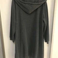 美品　開けただけのロングパーカー　レディースの画像