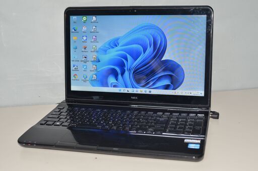 corei5メモリ8Gで超高性能！ ブルーレイ対応☆ 大容量500G☆ 綺麗で