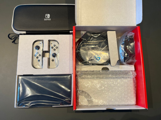 【もう下げれません】【ほぼ新品】Switch有機ELモデル(ケース保護フィルム付き)
