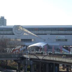 【レアバイト・短時間高日給・実働4.5h】4月中のみの単発！1日～OK！駅構内の案内誘導のお仕事、日給￥７,０００以上！◎の画像