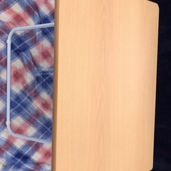 折り畳みテーブル