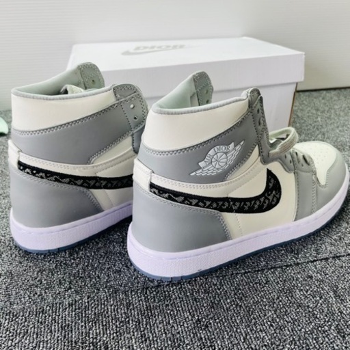 NIKE AIR JORDAN   スニーカー