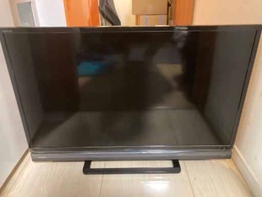 TOSHIBA 32型　テレビ