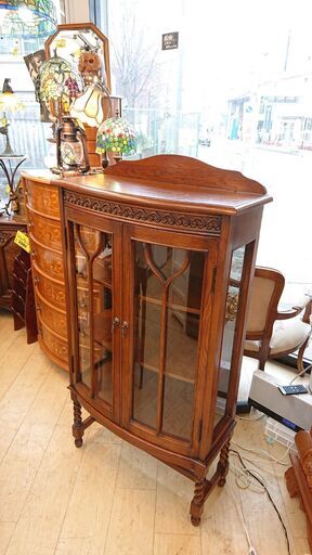 アンティーク キャビネット 飾り棚 英国 イギリス 彫刻細工 ガラス扉 棚板可動式 脚付き DZ Oak Furniture■横幅72cm×奥行30cm×高さ135cm■近隣配送無料 買取帝国 朝霞店 ヤ出