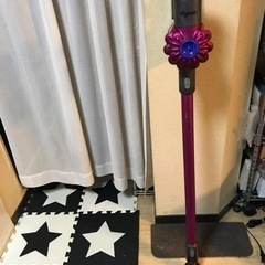 dyson コードレスクリーナー  V6 cord-free pro