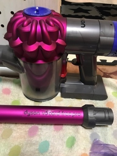dyson コードレスクリーナー  V6 cord-free pro